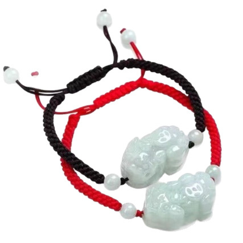 Natural Jadeite A-grade Pixiu  - Jewelry & Watches Company recension och pris