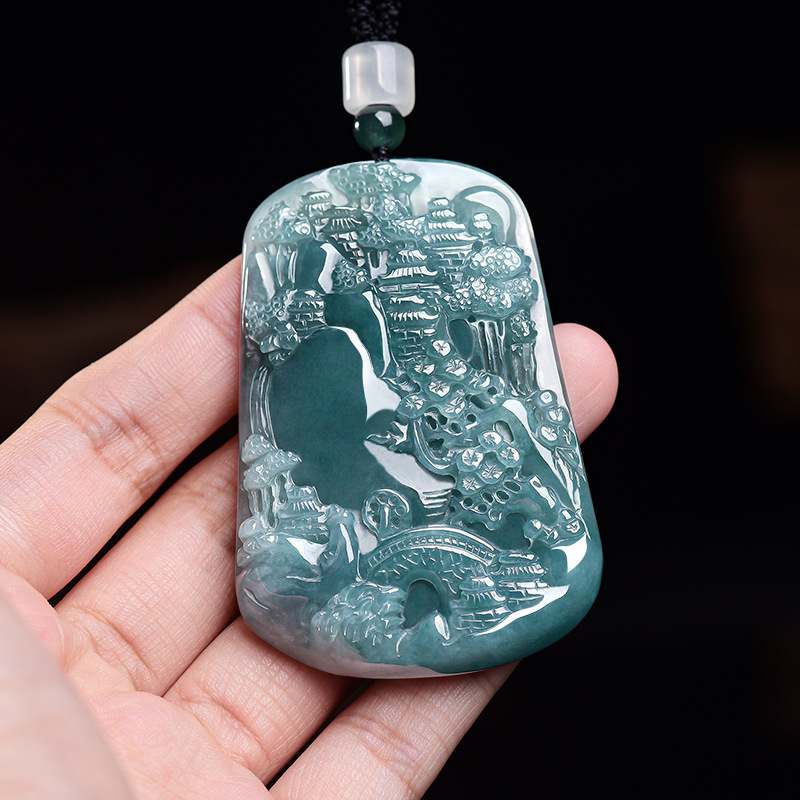 Natural Burmese Jadeite Scener - Necklace Pendant recension och pris