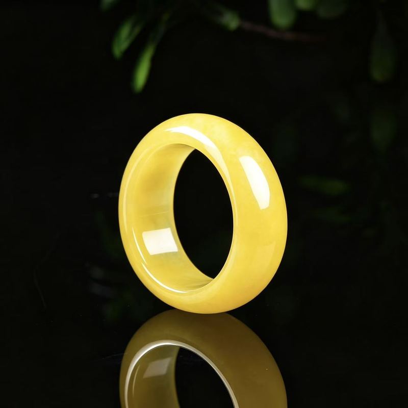 Genuine A-grade jadeite ring w - Jewelry & Watches Company recension och pris