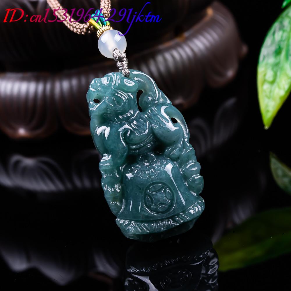 Burmese Jadeite Pixiu Pendant  - Necklace Pendant recension och pris