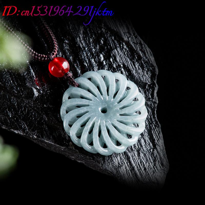 Burmese Jadeite Flower Pendant - Necklace Pendant recension och pris