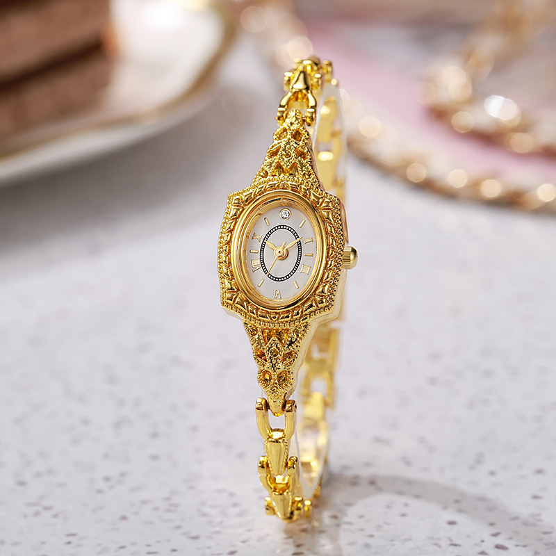 Retro Barrel Shape Women Watch - Jewelry Watches Women recension och pris
