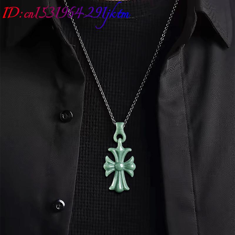 Natural Burmese Jadeite Cross  - Jewelry & Watches Company recension och pris