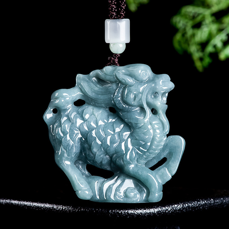 Burmese Jadeite Kylin Pendant  - Necklace Pendant recension och pris